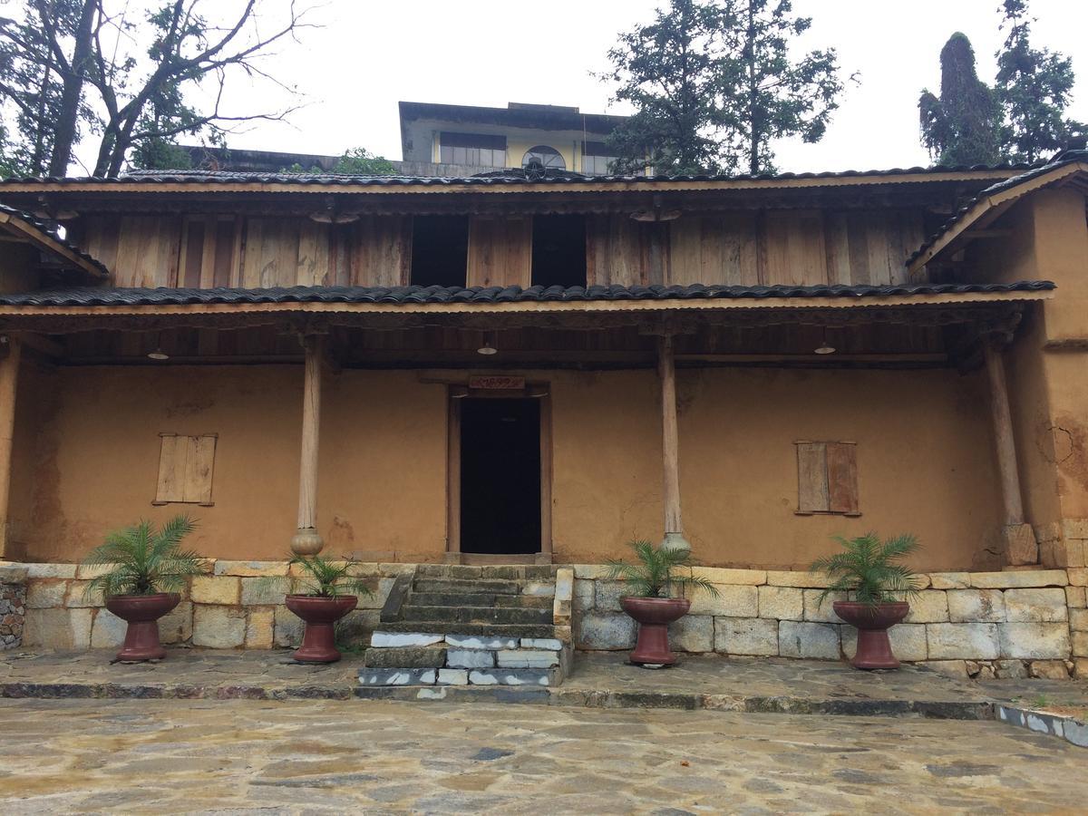 Ong Vang Meo Vac Hotel Exterior foto